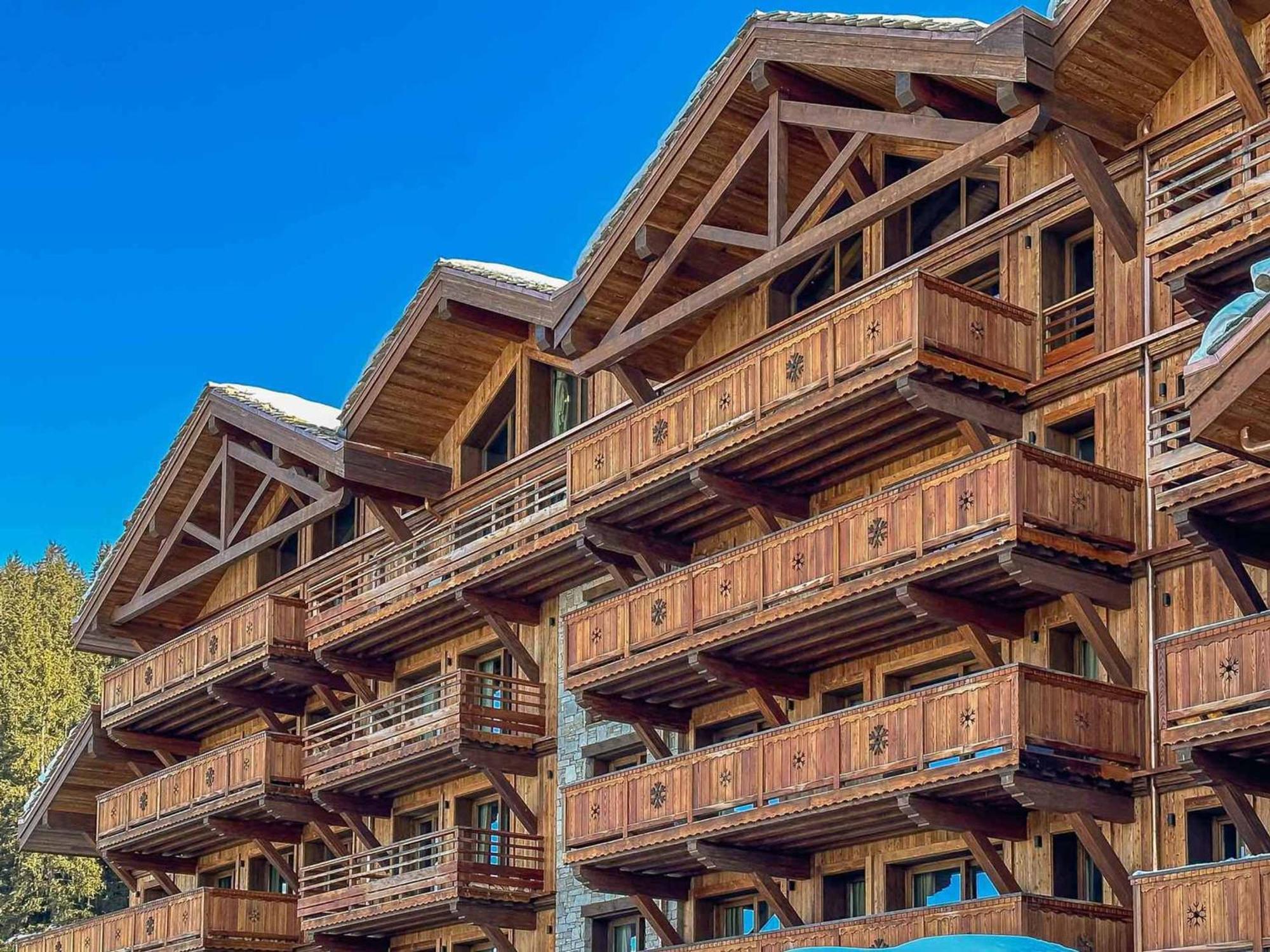 Duplex D'exception A Meribel: Jacuzzi, Sauna, Skis Aux Pieds - Fr-1-565-76 * Les Allues